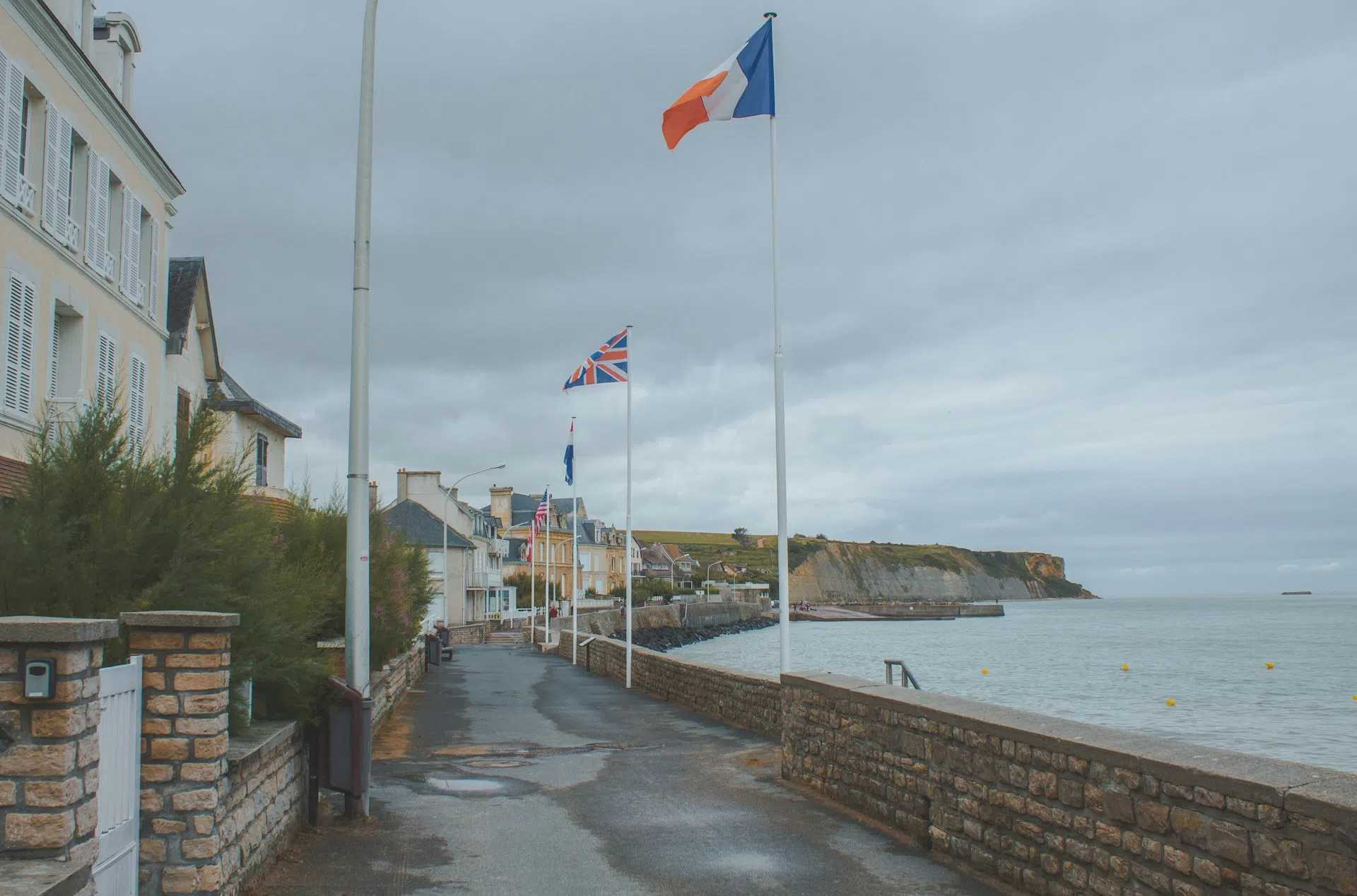 The seafront promenade in Arromanches-les-Bains