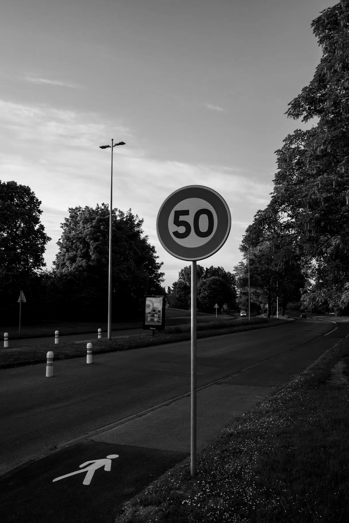 Road sign indicating a 50 km/h speed limit