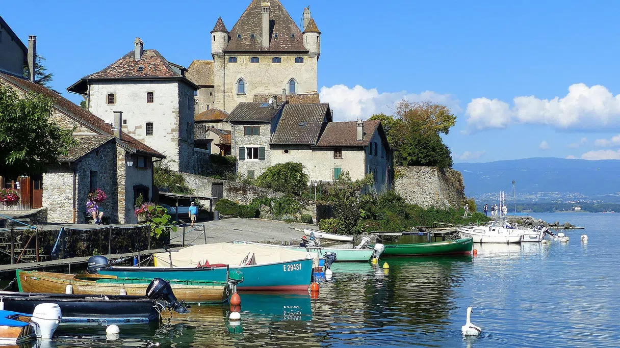 A lakefront view of Yvoire with the château and Lake Geneva